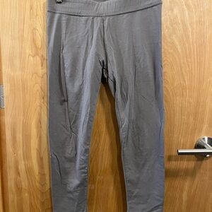 Pact Organic Cotton Leggings in Gray